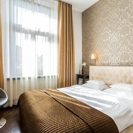 Apartament Długa 27 *
